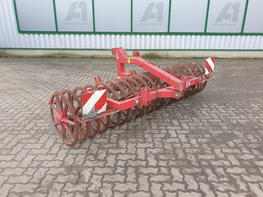 BVL FP300 7 - Jordbruks-vält: bild 4 BVL FP300 7 - Jordbruks-vält: bild 4