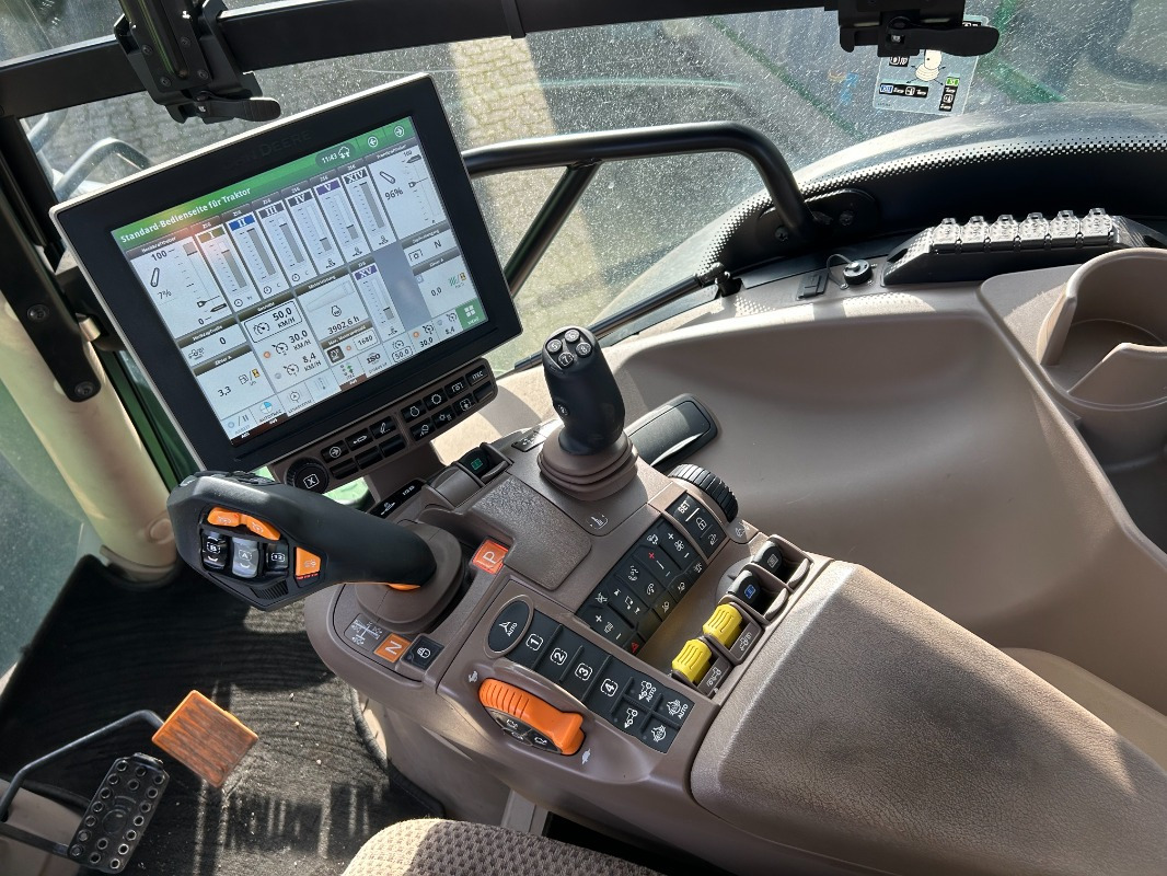 Leasa John Deere 6250R John Deere 6250R: bild 15 Leasa John Deere 6250R John Deere 6250R: bild 15