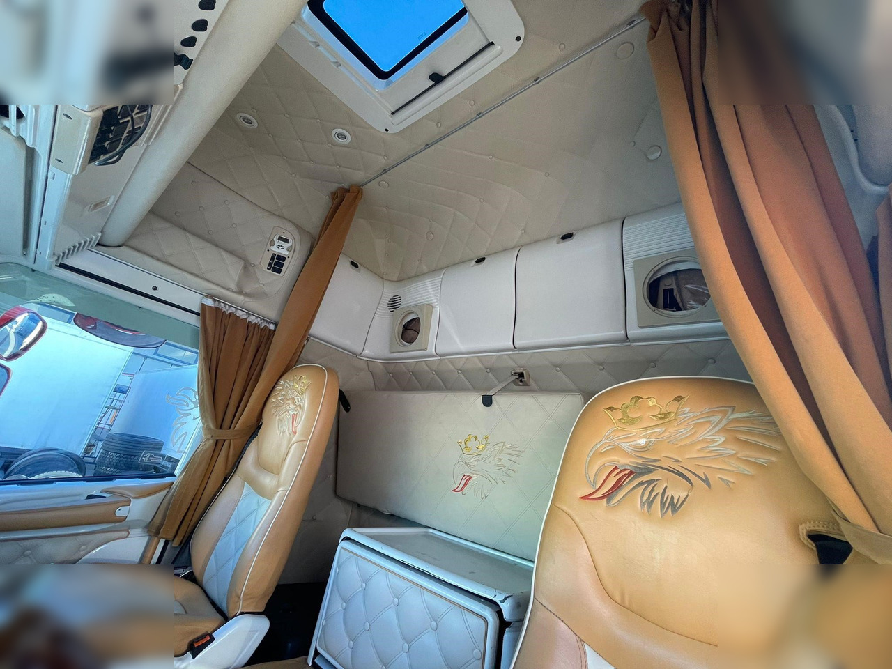 SCANIA R124.420 - Dragbil: bild 3 SCANIA R124.420 - Dragbil: bild 3