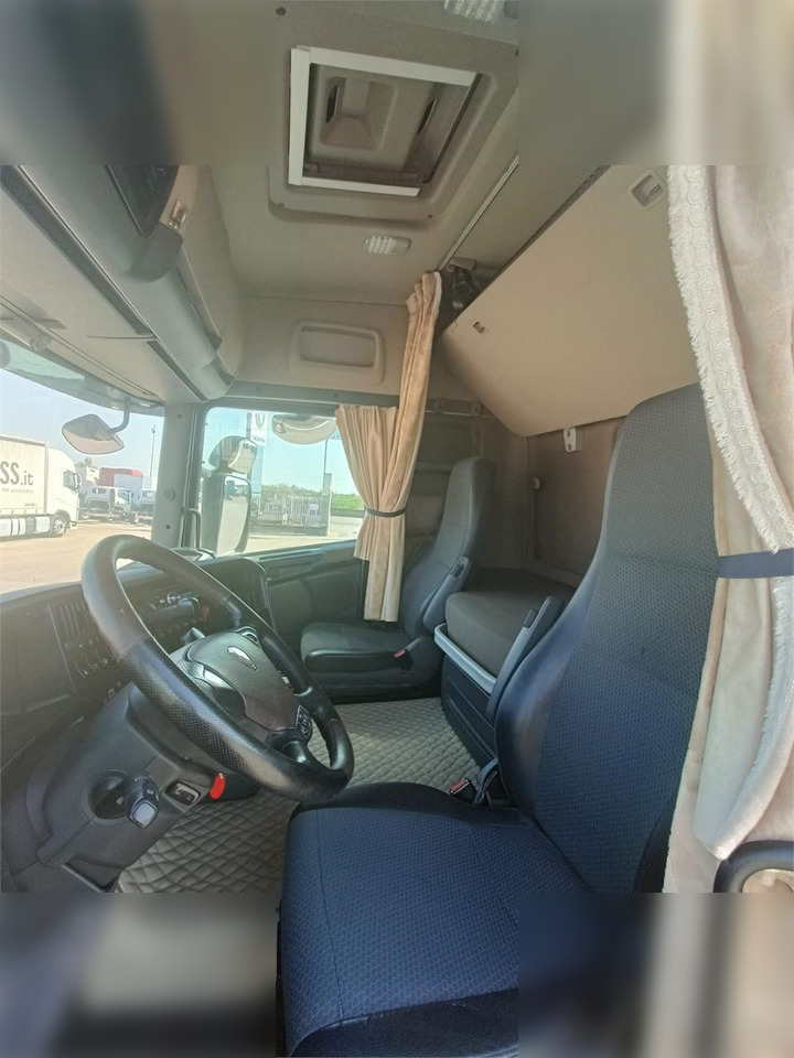 SCANIA R490 - Dragbil: bild 5 SCANIA R490 - Dragbil: bild 5