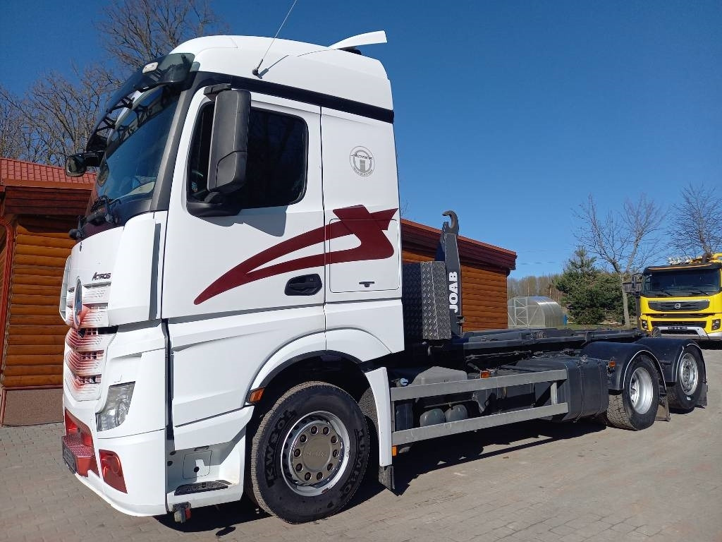 Mercedes-Benz Actros, 6X2, JOAB HOOK LIFT - Lastväxlare lastbil: bild 2 Mercedes-Benz Actros, 6X2, JOAB HOOK LIFT - Lastväxlare lastbil: bild 2