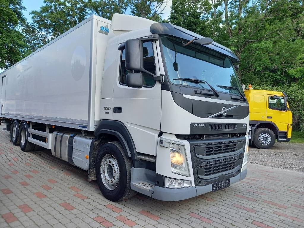 Volvo FM 330, 6x2, CARRIER SUPRA 950 U - Kylbil lastbil: bild 5 Volvo FM 330, 6x2, CARRIER SUPRA 950 U - Kylbil lastbil: bild 5