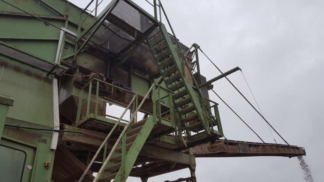 150 t 14m Arbeitstiefe - Släpgrävmaskin: bild 5 150 t 14m Arbeitstiefe - Släpgrävmaskin: bild 5