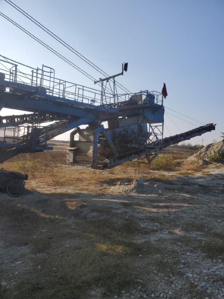 180 t Eimerkettenbagger auf Raupenfahrwerk - Släpgrävmaskin: bild 4 180 t Eimerkettenbagger auf Raupenfahrwerk - Släpgrävmaskin: bild 4