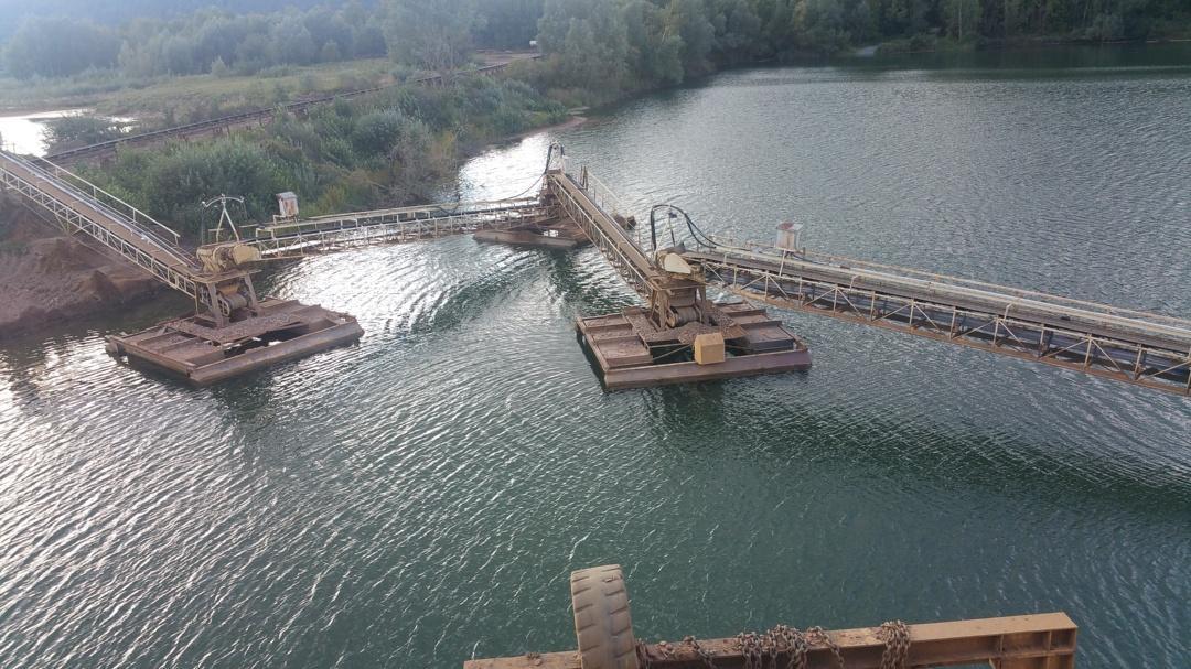 Fiebig Schwimmbagger 5m3 https://youtu.be/vkiHuGN-L1o - Flytande grävmaskin: bild 1 Fiebig Schwimmbagger 5m3 https://youtu.be/vkiHuGN-L1o - Flytande grävmaskin: bild 1