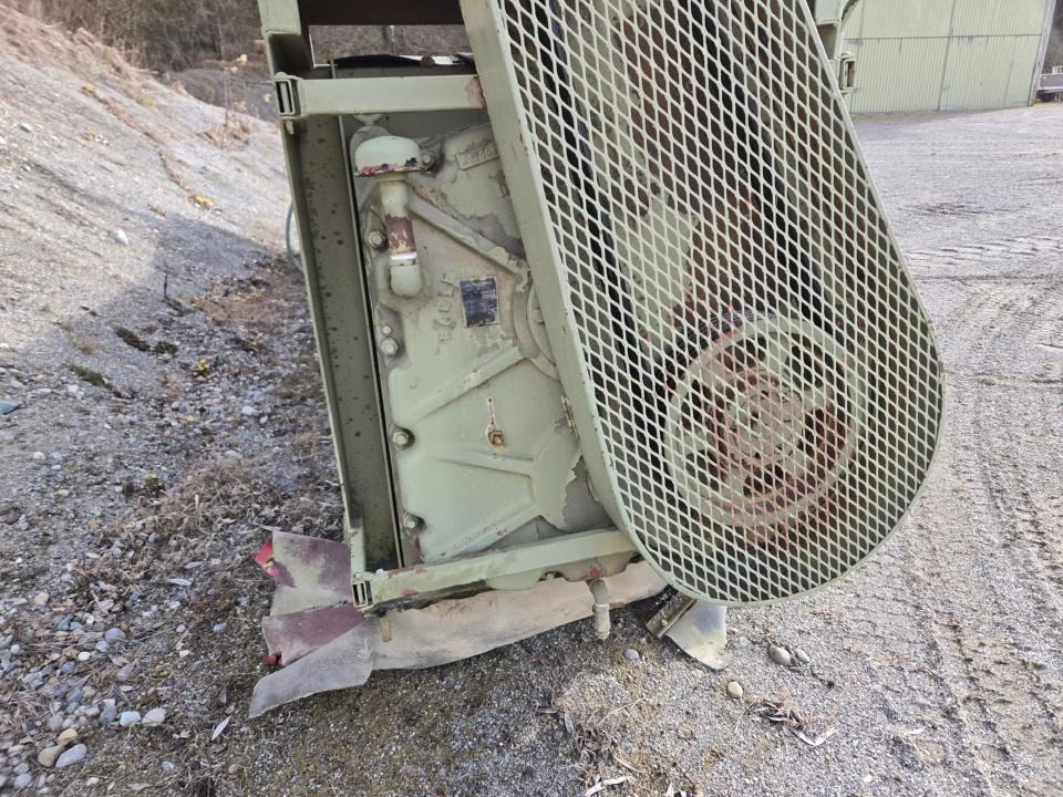 Eagle 6,8 m Schwertwäsche - Industrimaskin: bild 3 Eagle 6,8 m Schwertwäsche - Industrimaskin: bild 3