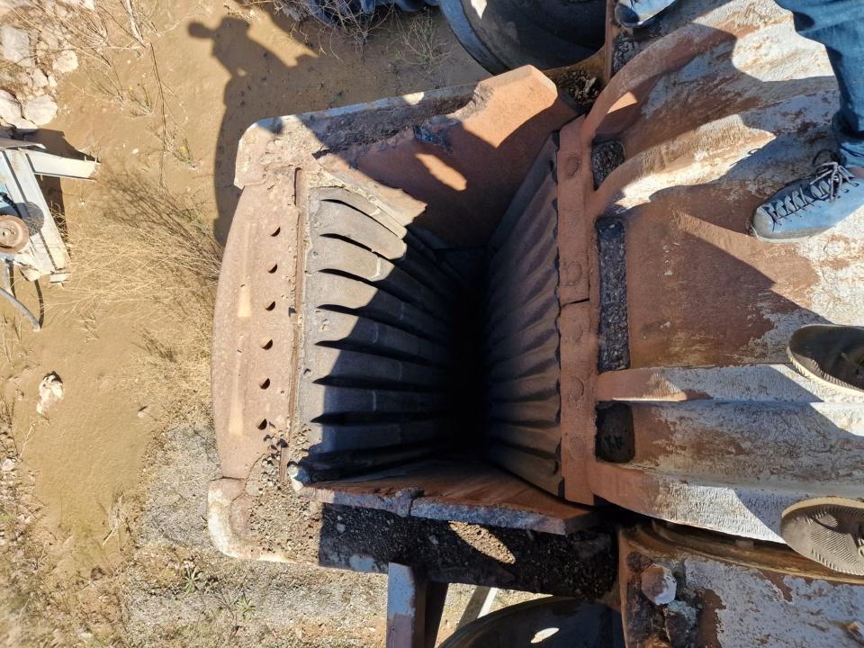 Lokomo 1200 mm Backenbrecher - Kävkross: bild 2 Lokomo 1200 mm Backenbrecher - Kävkross: bild 2