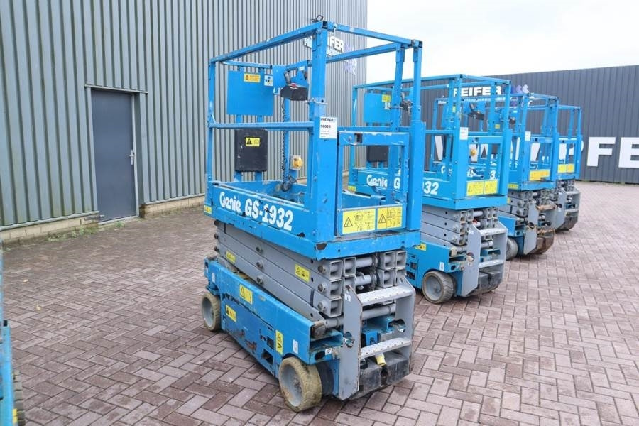Genie GS1932 Electric, Working Height 7.8 m, 227kg Capac - Saxlift: bild 2 Genie GS1932 Electric, Working Height 7.8 m, 227kg Capac - Saxlift: bild 2
