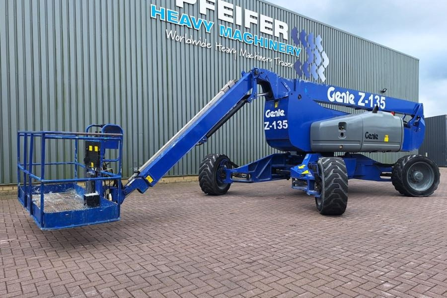 Genie Z135/70 Diesel, 4x4x4 Drive, 43m Lifting Height, 2 - Bomlift: bild 2 Genie Z135/70 Diesel, 4x4x4 Drive, 43m Lifting Height, 2 - Bomlift: bild 2