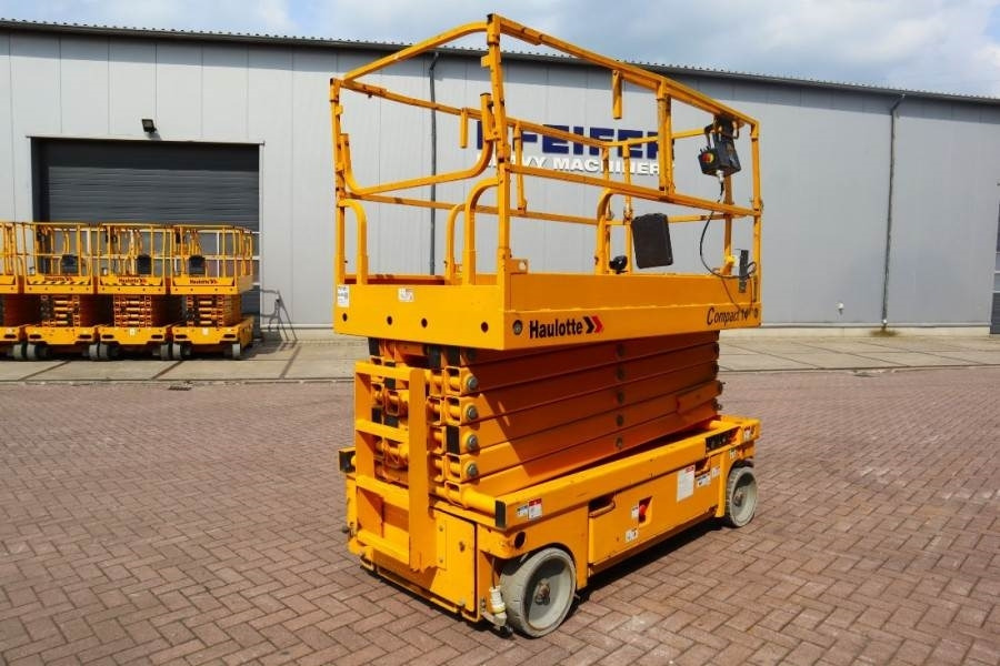 Haulotte Compact 14 Electric, 14m Working Height, 350kg Cap - Saxlift: bild 2 Haulotte Compact 14 Electric, 14m Working Height, 350kg Cap - Saxlift: bild 2