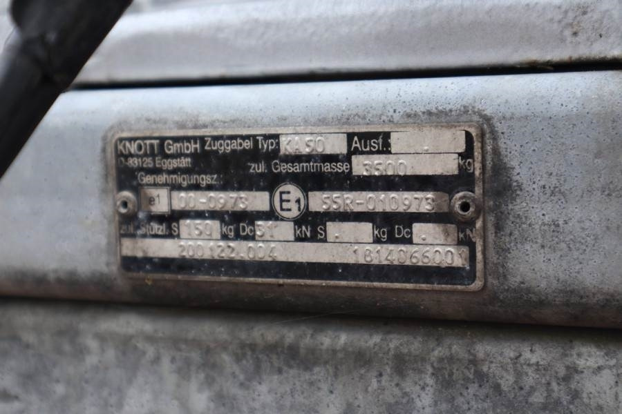 Henra Multi 3500kg Henra Multi 3500 kg loading capacity - Bilsläp: bild 3 Henra Multi 3500kg Henra Multi 3500 kg loading capacity - Bilsläp: bild 3