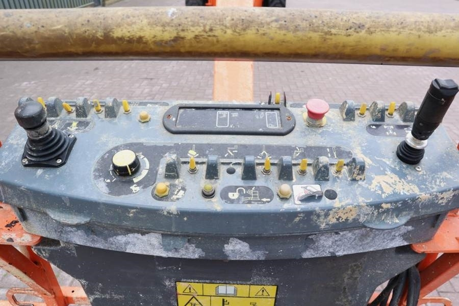 JLG 1350SJP Diesel, 4x4 Drive And 4-Wheel Steering, 43 - Teleskoplift: bild 5 JLG 1350SJP Diesel, 4x4 Drive And 4-Wheel Steering, 43 - Teleskoplift: bild 5