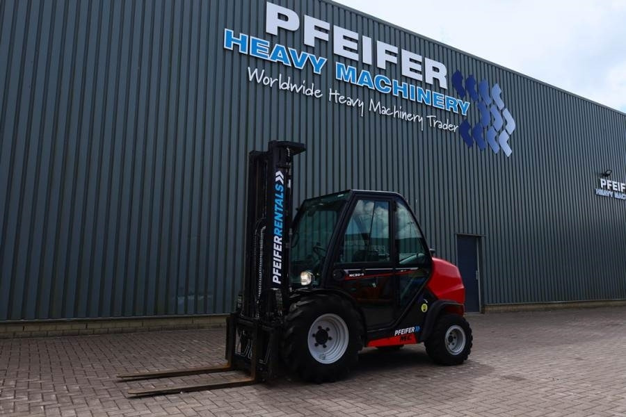 Manitou MC30-4 Valid Inspection, *Guarantee, Diesel, 4x4 D - Terrängtruck: bild 1 Manitou MC30-4 Valid Inspection, *Guarantee, Diesel, 4x4 D - Terrängtruck: bild 1