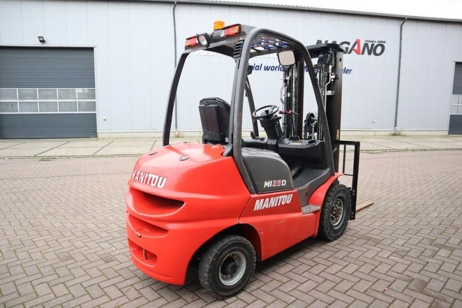 Manitou MI25D Valid inspection, *Guarantee! Diesel, 4x2 Dr - Dieseltruck: bild 2 Manitou MI25D Valid inspection, *Guarantee! Diesel, 4x2 Dr - Dieseltruck: bild 2