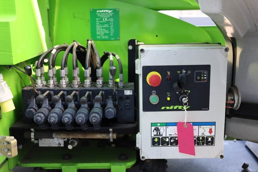 Niftylift HR17N HYBRID MK3 Hybrid Battery & Diesel, 17m Work - Bomlift: bild 5 Niftylift HR17N HYBRID MK3 Hybrid Battery & Diesel, 17m Work - Bomlift: bild 5
