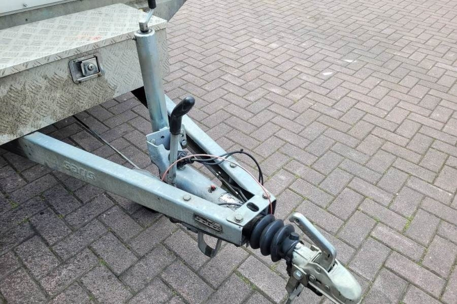 Saris PL1827 2 Axel Trailer - Bilsläp: bild 5 Saris PL1827 2 Axel Trailer - Bilsläp: bild 5