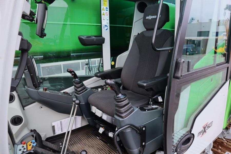 Sennebogen 683E Valid inspection, *Guarantee! 80tons, 42m Mai  - Bandgående kran: bild 4 Sennebogen 683E Valid inspection, *Guarantee! 80tons, 42m Mai  - Bandgående kran: bild 4