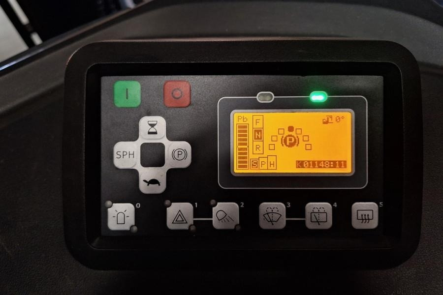 Toyota 9FBM70T Electric, 7 Tons Capacity, Lift Height 4.7 - Dieseltruck: bild 5 Toyota 9FBM70T Electric, 7 Tons Capacity, Lift Height 4.7 - Dieseltruck: bild 5