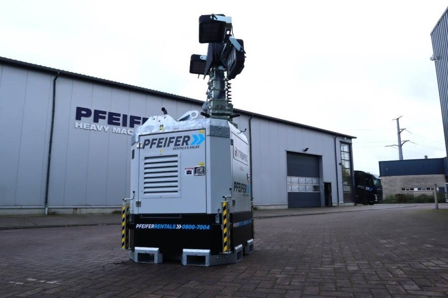 Belysningsmast Trime X-BOX 4x320W Valid inspection, *Guarantee! H: bild 8 Belysningsmast Trime X-BOX 4x320W Valid inspection, *Guarantee! H: bild 8