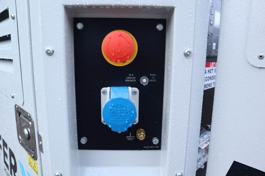 Belysningsmast Trime X-BOX 4x320W Valid inspection, *Guarantee! H: bild 15 Belysningsmast Trime X-BOX 4x320W Valid inspection, *Guarantee! H: bild 15