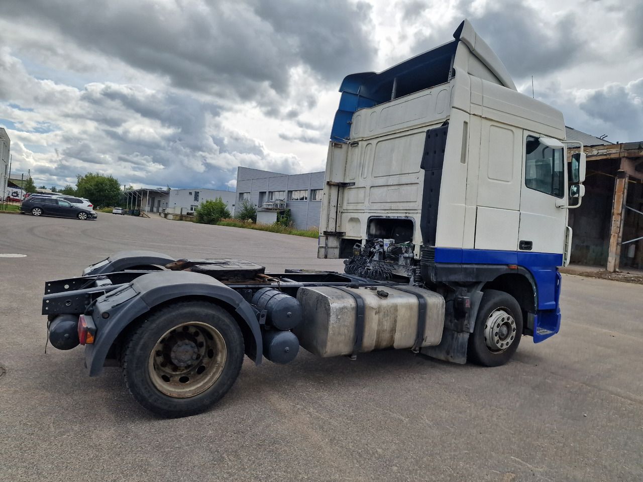 DAF 95.430 XF Euro2 manual - Dragbil: bild 3 DAF 95.430 XF Euro2 manual - Dragbil: bild 3