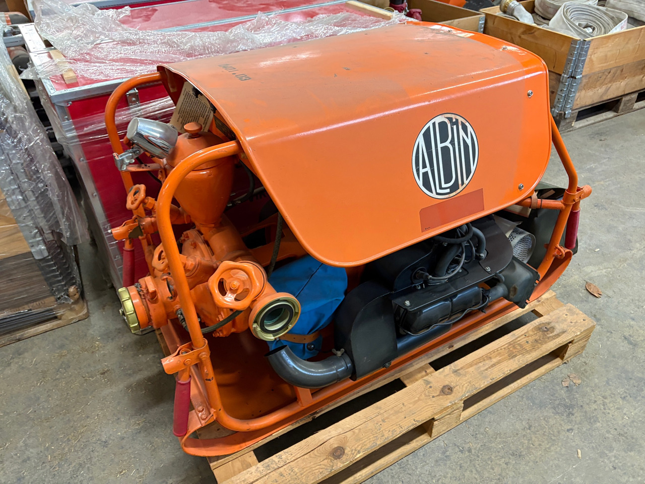 Albin A-900VW 1200 - Entreprenadutrustning: bild 1 Albin A-900VW 1200 - Entreprenadutrustning: bild 1