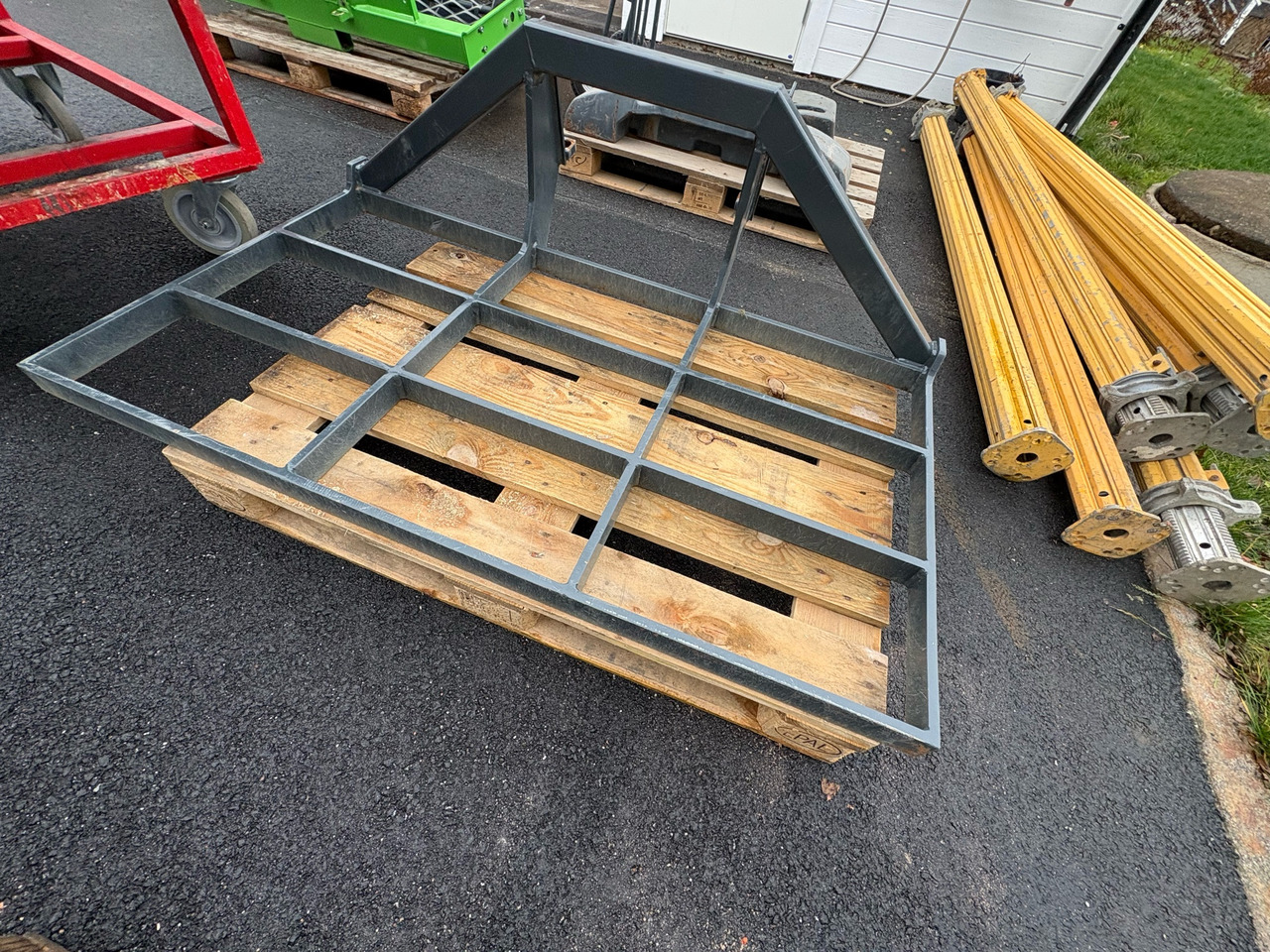 Avant A33537 - Entreprenadutrustning: bild 1 Avant A33537 - Entreprenadutrustning: bild 1