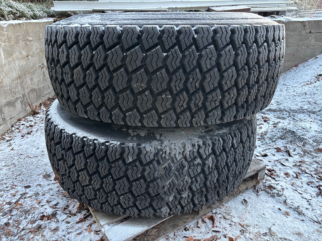 Bridgestone - Däck för Byggmaskiner: bild 1 Bridgestone - Däck för Byggmaskiner: bild 1