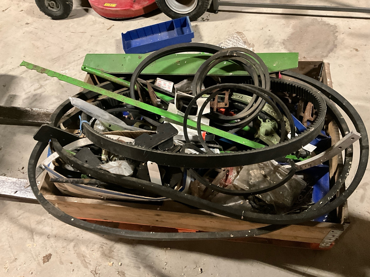 Deutz Fahr Skördetröska - Skördetröska: bild 1 Deutz Fahr Skördetröska - Skördetröska: bild 1