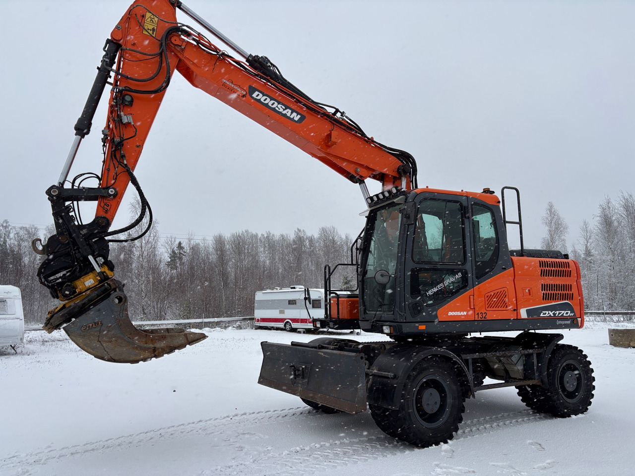 Doosan DX170W-5 - Grävmaskin: bild 1 Doosan DX170W-5 - Grävmaskin: bild 1