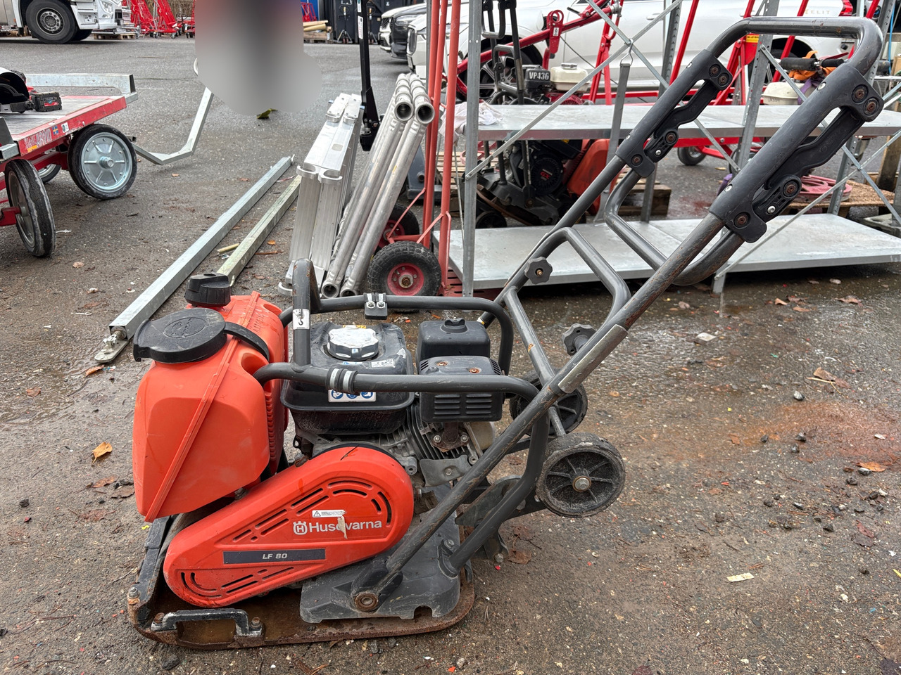 Husqvarna LF 80 - Vibroplatta: bild 1 Husqvarna LF 80 - Vibroplatta: bild 1