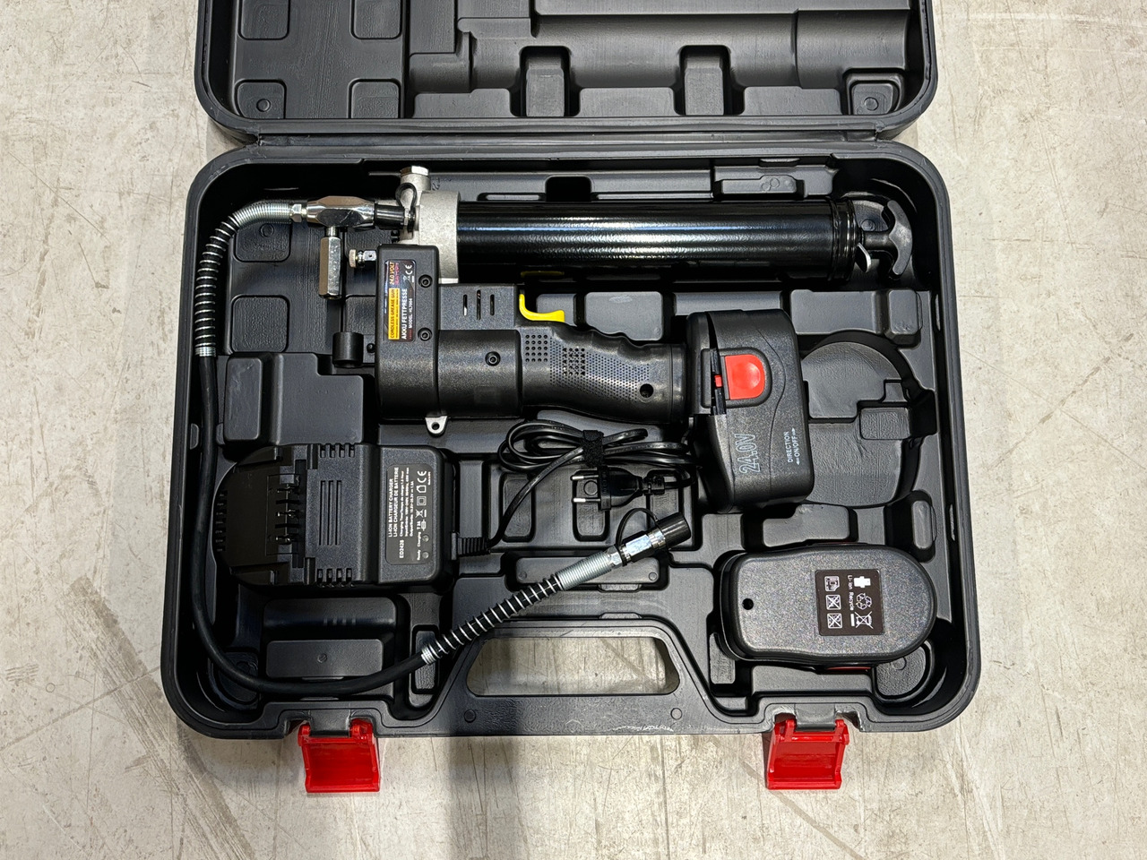 Hüttenberg - Entreprenadutrustning: bild 1 Hüttenberg - Entreprenadutrustning: bild 1