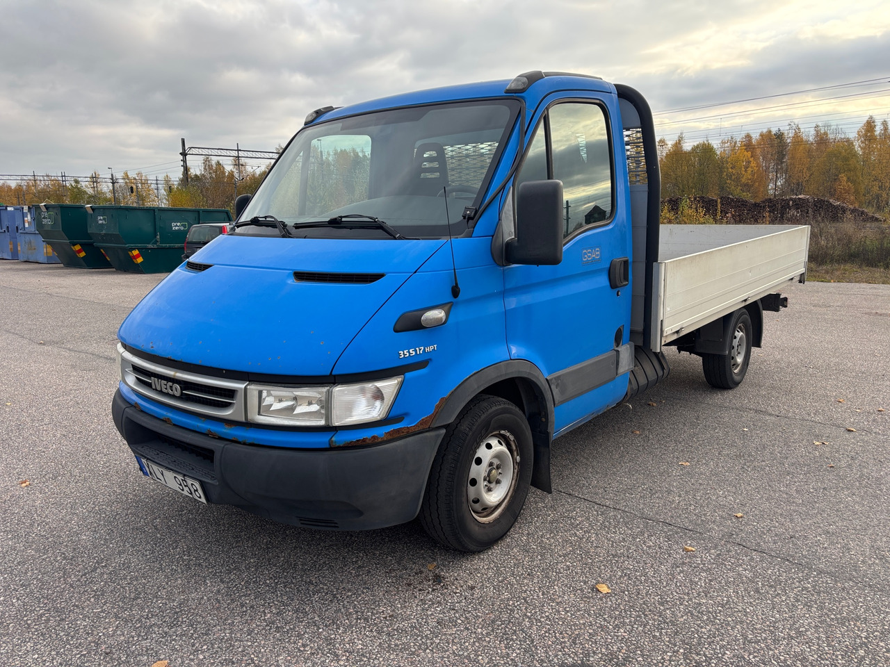 Iveco 35S17 - Flakbil: bild 1 Iveco 35S17 - Flakbil: bild 1