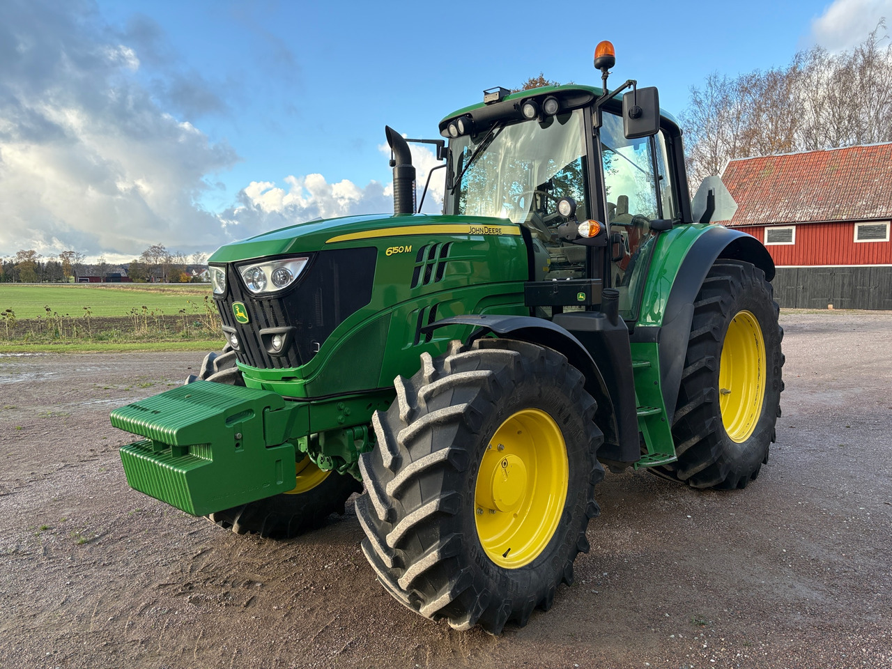 John Deere 6150M - Traktor: bild 1 John Deere 6150M - Traktor: bild 1