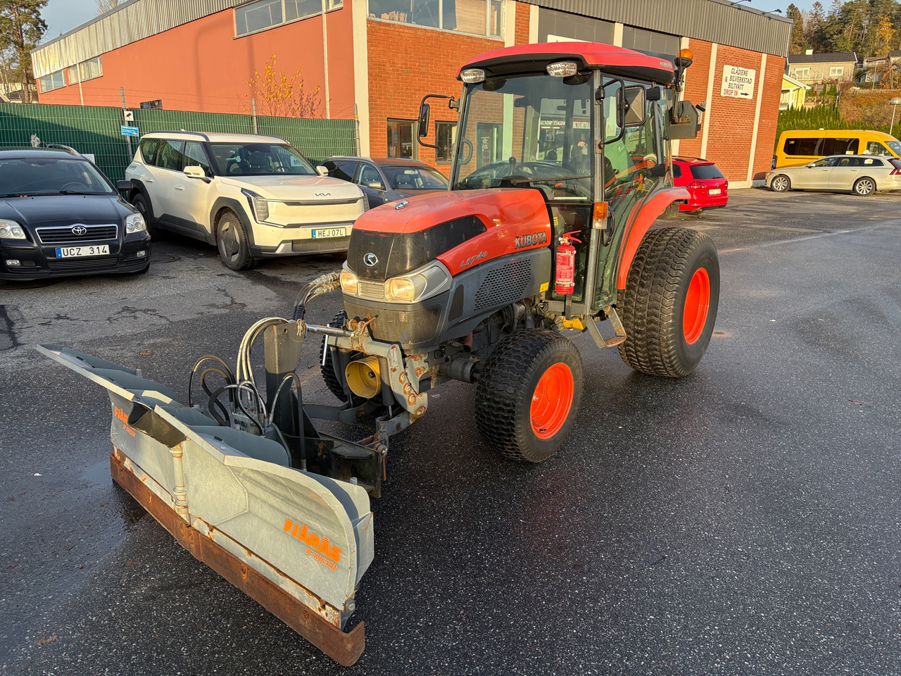 Kubota L5740 - Traktor: bild 1 Kubota L5740 - Traktor: bild 1