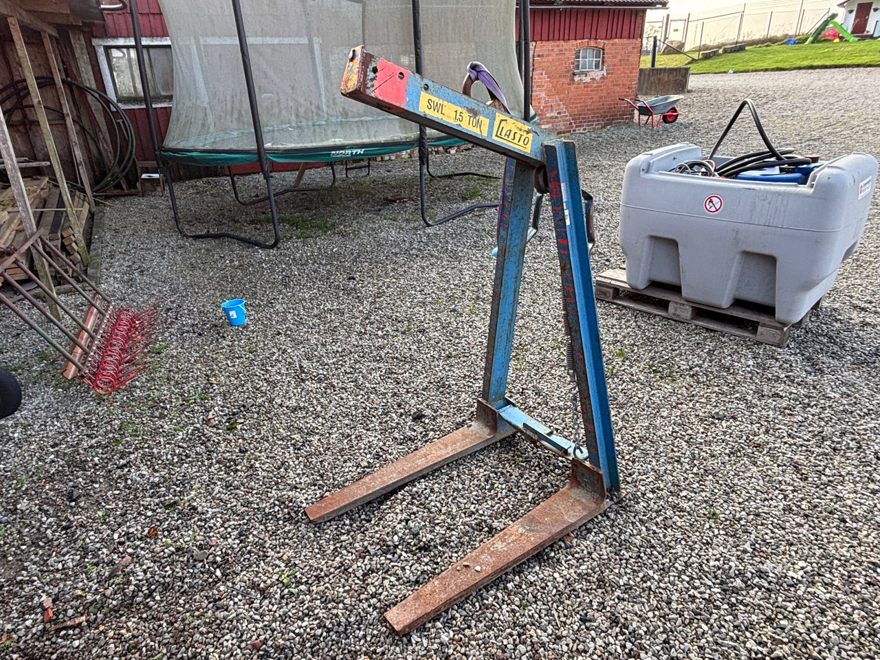 Lasto Mini - Entreprenadutrustning: bild 1 Lasto Mini - Entreprenadutrustning: bild 1