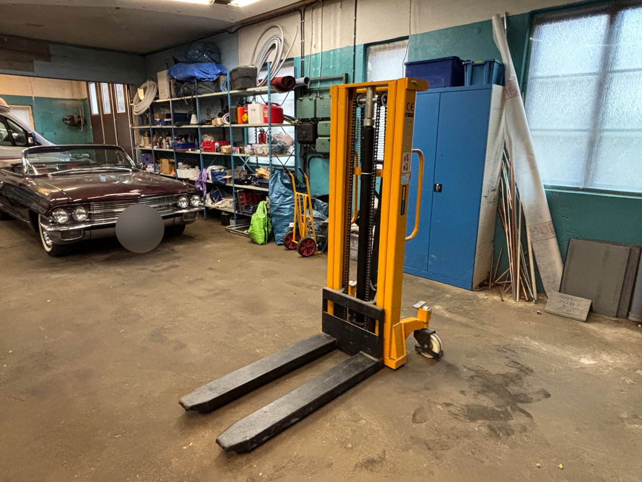 Intra PL 1000 - Materialhanteringsutrustning: bild 1 Intra PL 1000 - Materialhanteringsutrustning: bild 1