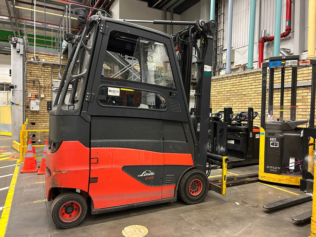 Linde E25HL-01/600 - Materialhanteringsutrustning: bild 1 Linde E25HL-01/600 - Materialhanteringsutrustning: bild 1