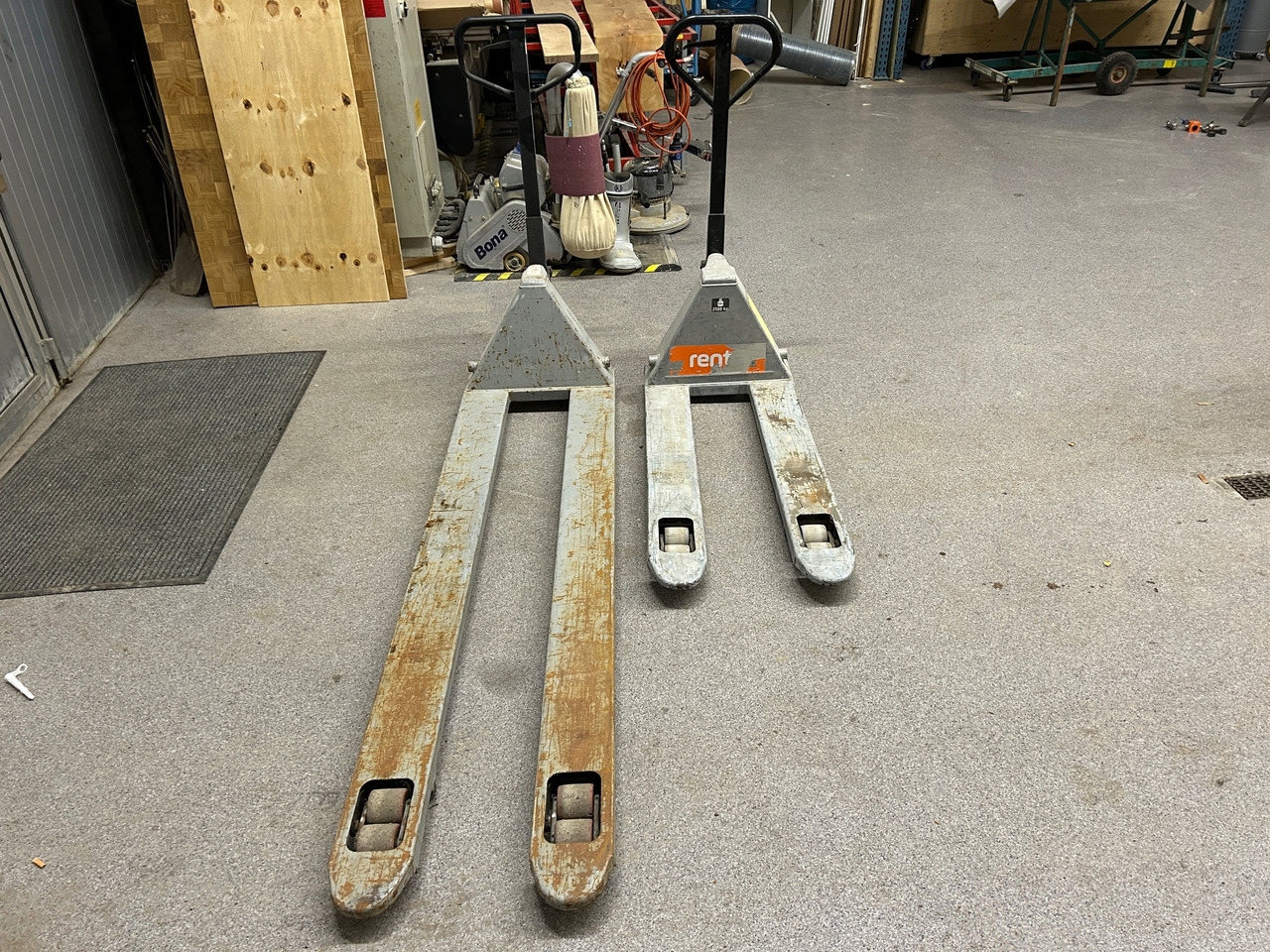 Silverstone XN25ACA, HPT-A - Materialhanteringsutrustning: bild 1 Silverstone XN25ACA, HPT-A - Materialhanteringsutrustning: bild 1