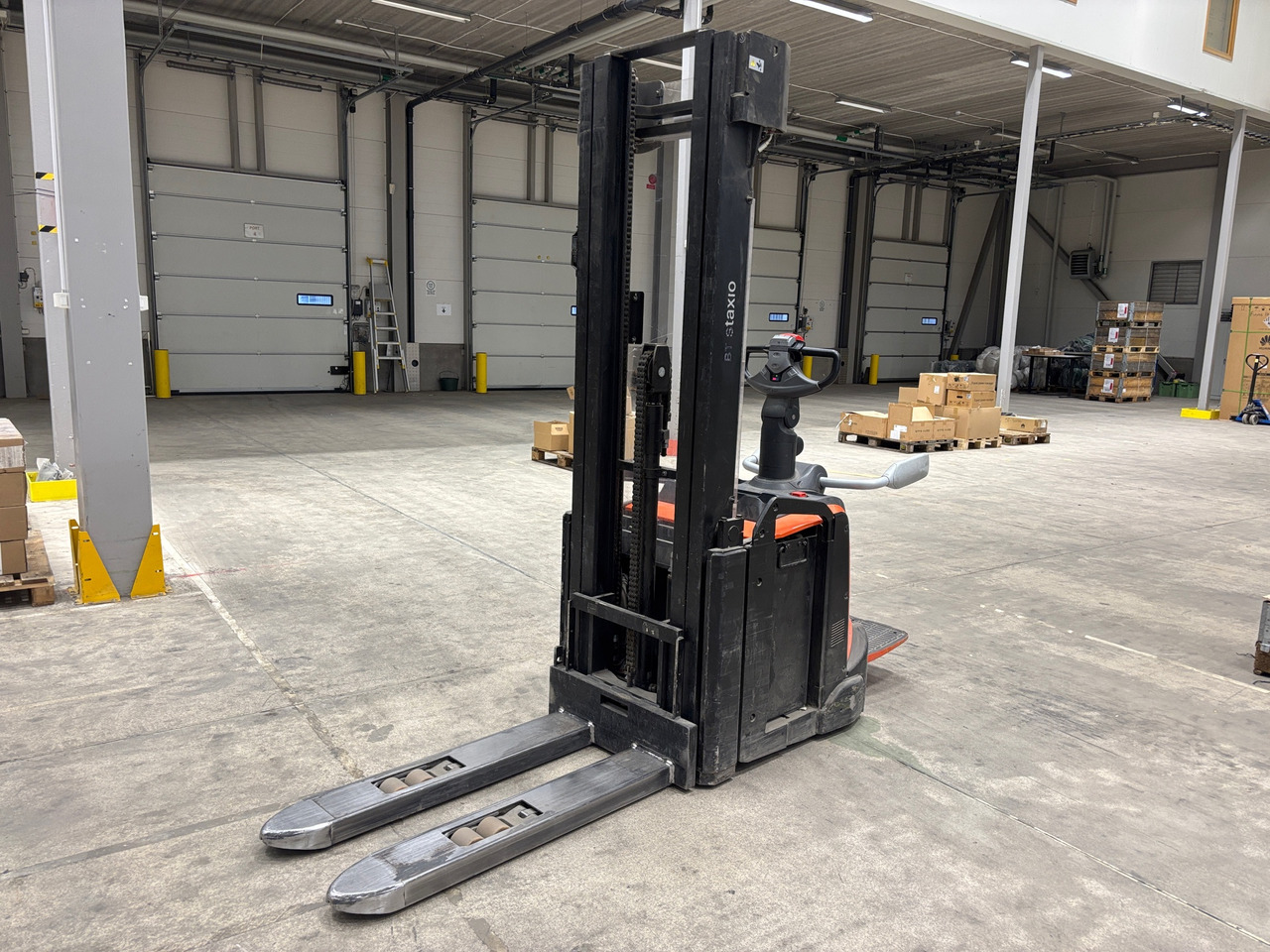 Toyota SPE160L - Materialhanteringsutrustning: bild 1 Toyota SPE160L - Materialhanteringsutrustning: bild 1