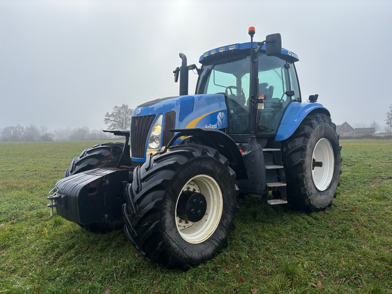 New Holland TG285 - Traktor: bild 1 New Holland TG285 - Traktor: bild 1