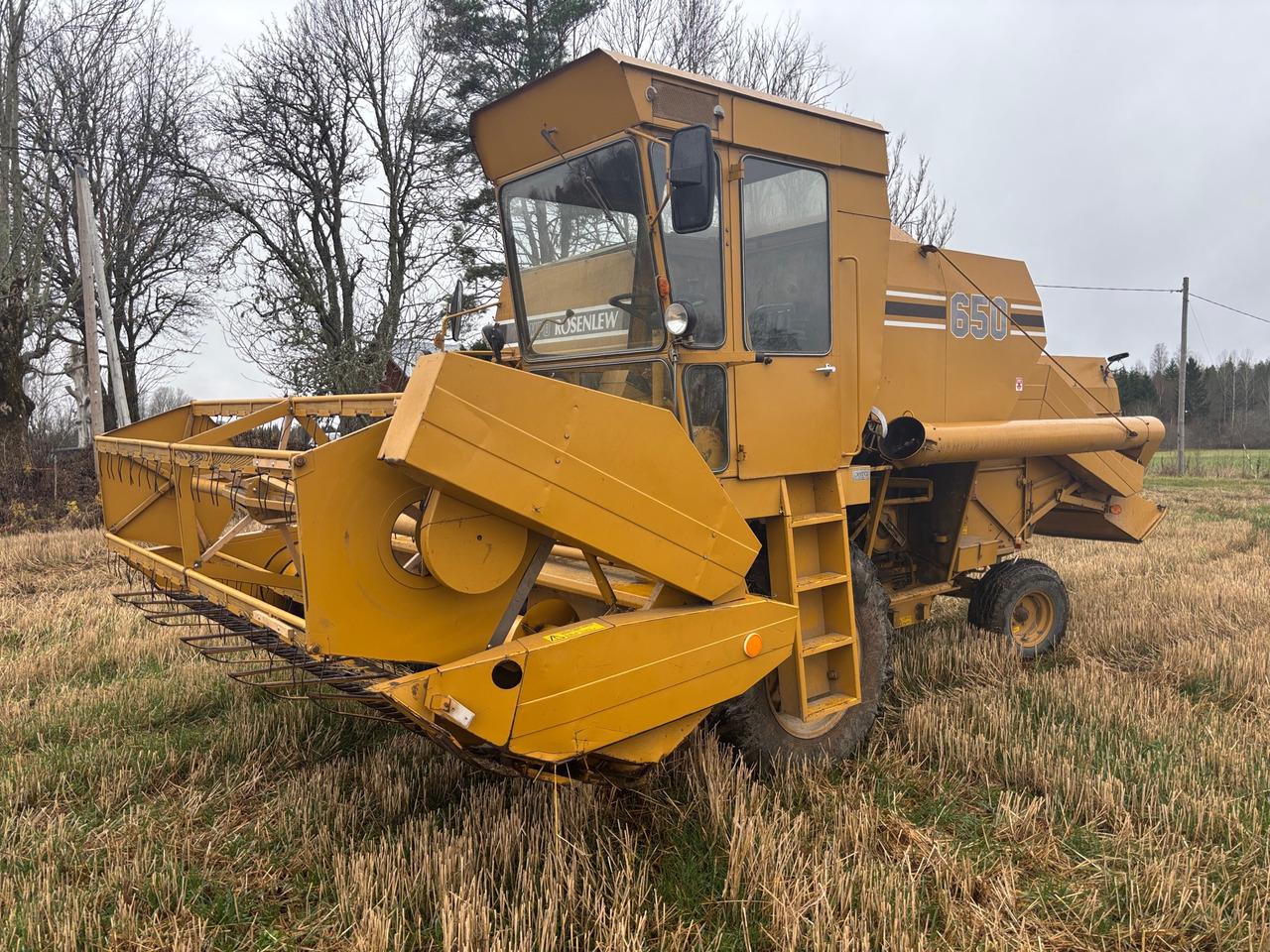 Sampo Rosenlew 650 - Skördetröska: bild 1 Sampo Rosenlew 650 - Skördetröska: bild 1