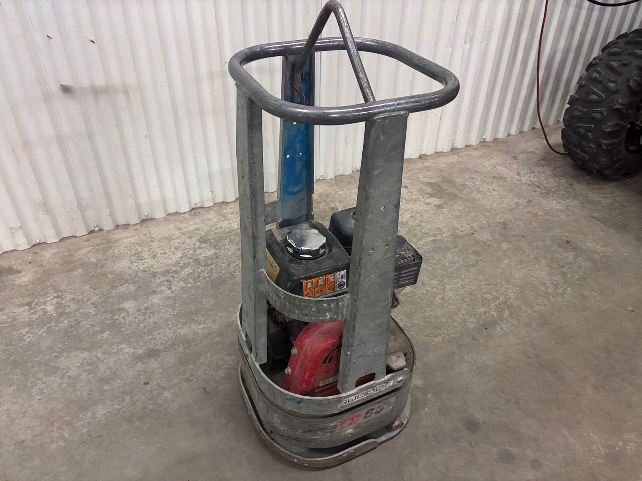 Swepac FR85 - Vibroplatta: bild 1 Swepac FR85 - Vibroplatta: bild 1