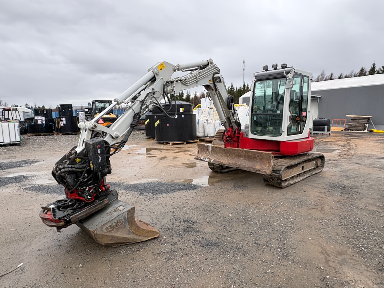Takeuchi TB153FR - Grävmaskin: bild 1 Takeuchi TB153FR - Grävmaskin: bild 1