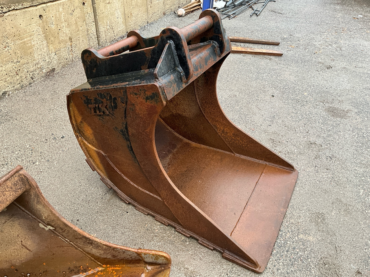 Tik  - Grävmaskinsskopa: bild 1 Tik  - Grävmaskinsskopa: bild 1