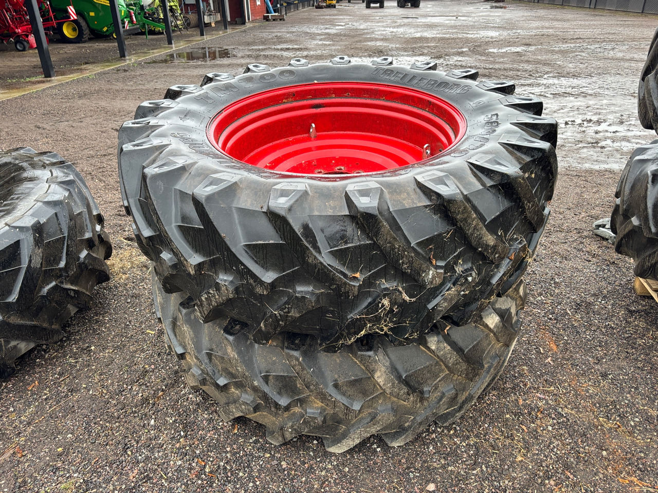 Trelleborg 580/70R42 - Däck för Lantbruksmaskiner: bild 1 Trelleborg 580/70R42 - Däck för Lantbruksmaskiner: bild 1