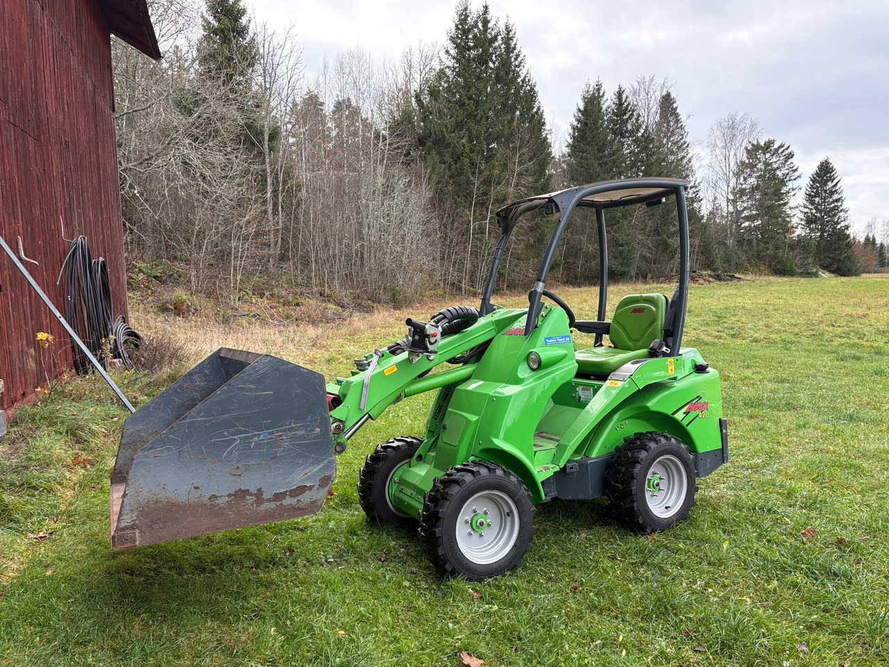 Avant 420 - Utility/ Specialfordon: bild 1 Avant 420 - Utility/ Specialfordon: bild 1