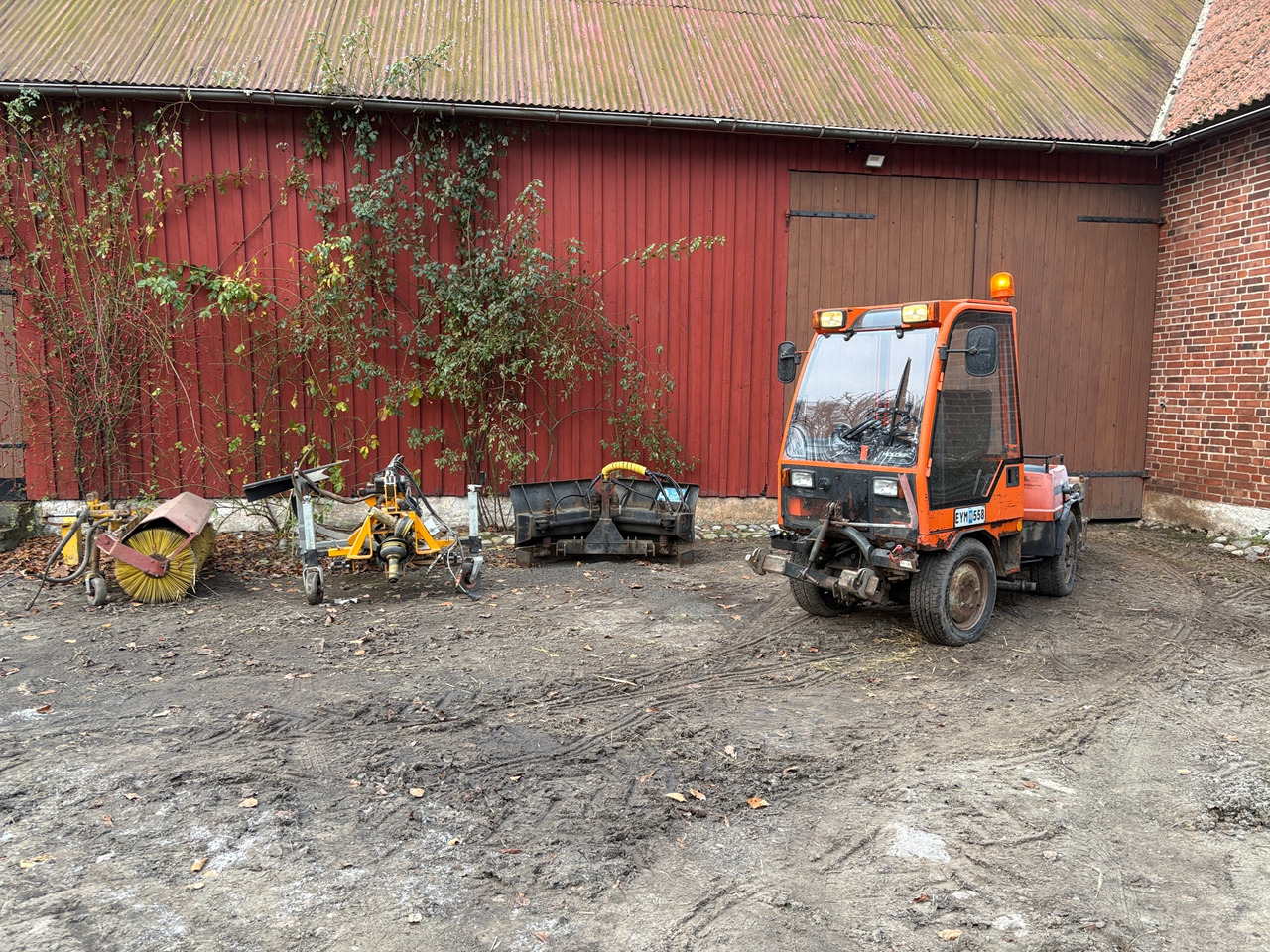 Holder C200 - Utility/ Specialfordon: bild 1 Holder C200 - Utility/ Specialfordon: bild 1