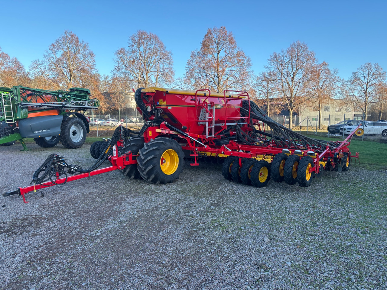 Väderstad Rapid A 800C - Maskin för sådd: bild 1 Väderstad Rapid A 800C - Maskin för sådd: bild 1