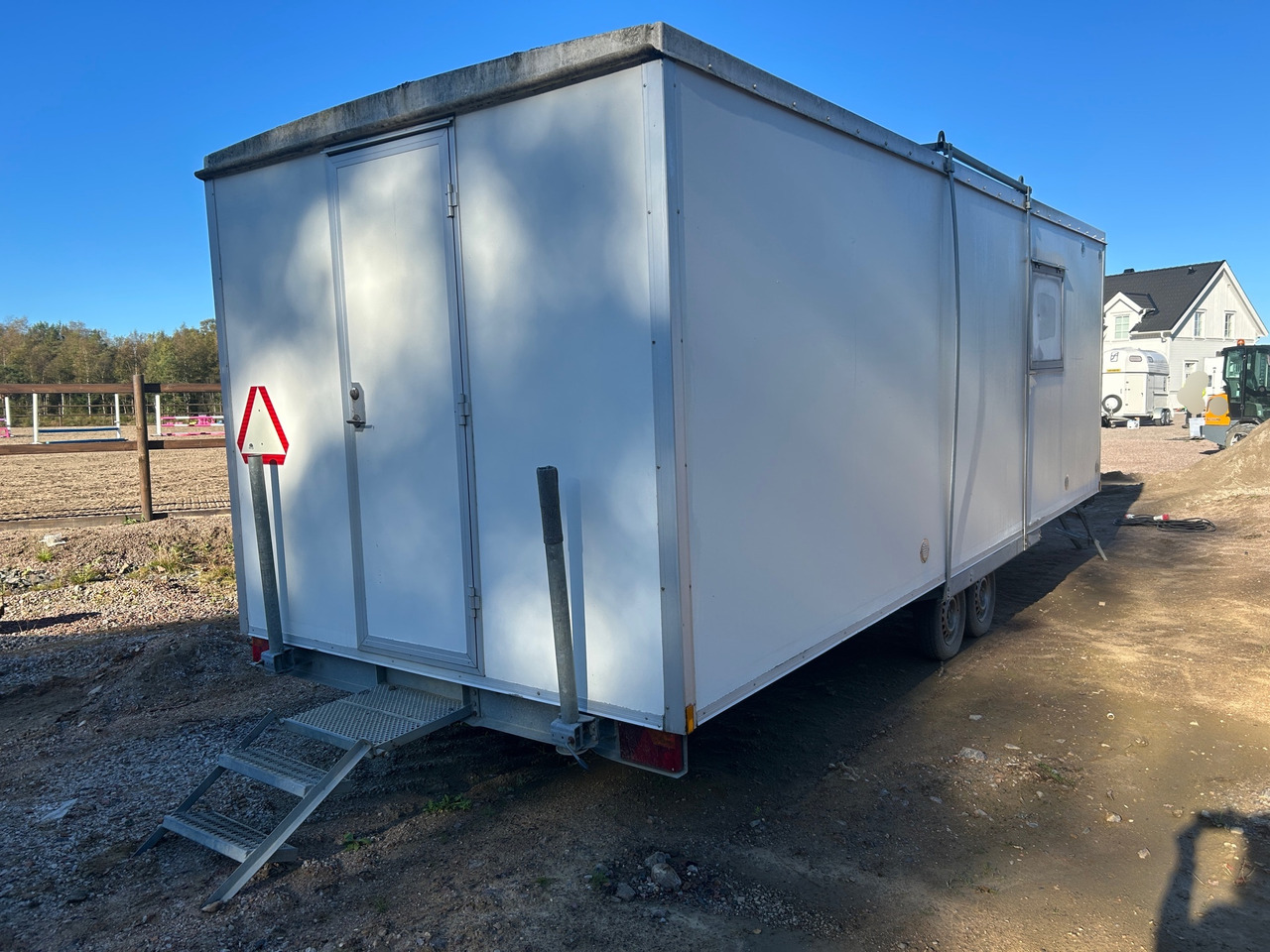 Valla Vagnen TFPV-4-6 - Container hus, Släp: bild 1 Valla Vagnen TFPV-4-6 - Container hus, Släp: bild 1